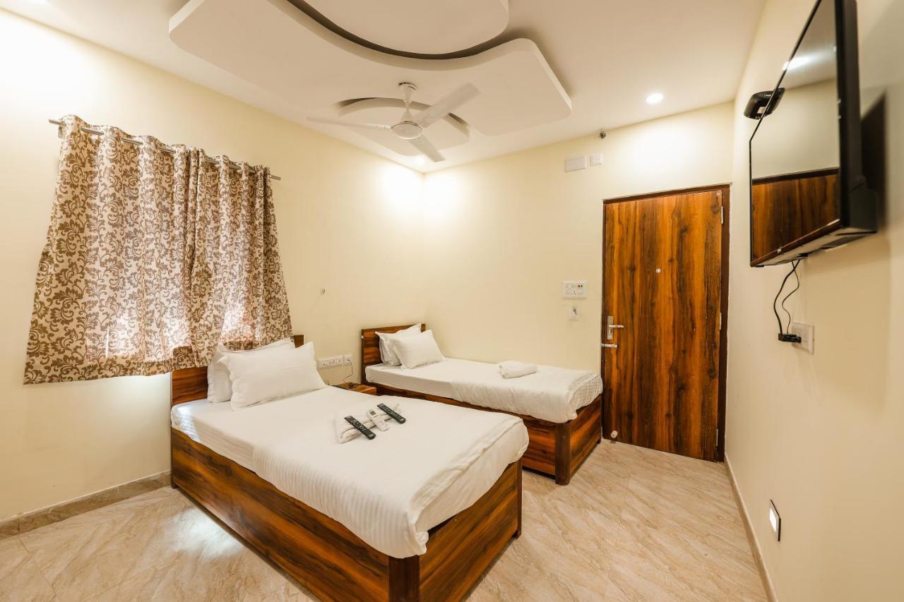 כלכותה Hotel Holiday Express מראה חיצוני תמונה